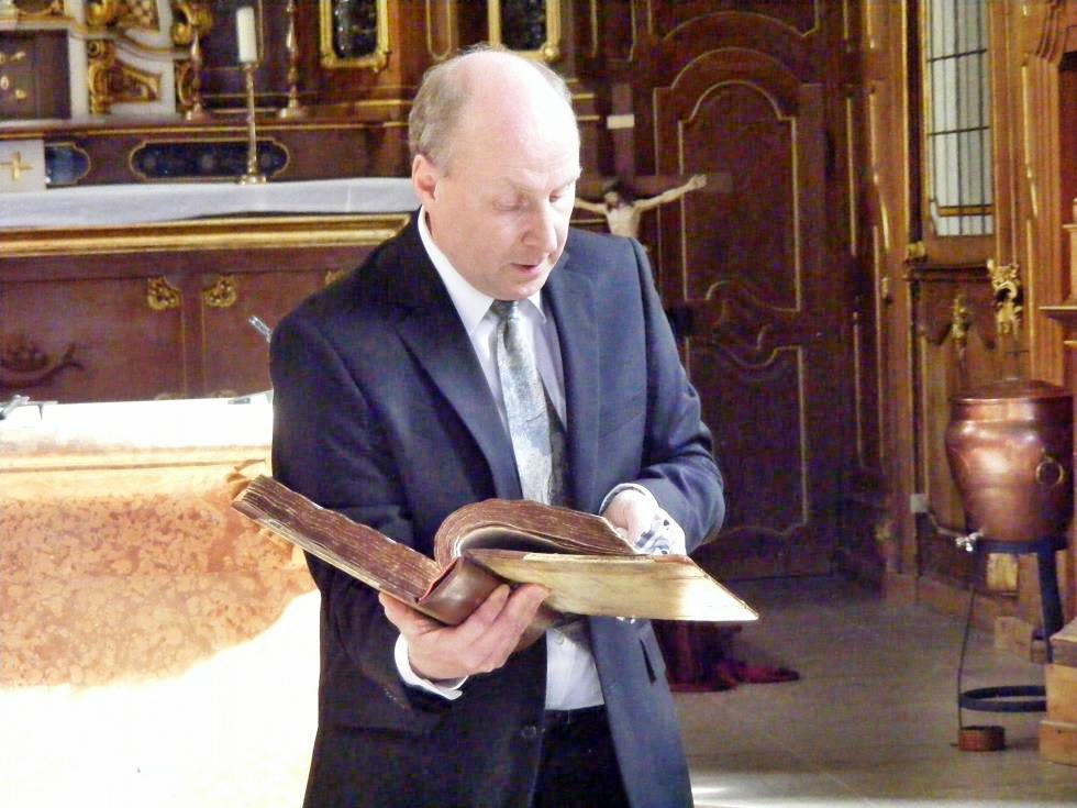 MD-mit-Brentano-Buch